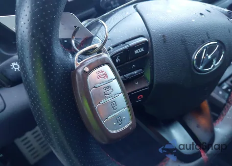 2018 Hyundai Elantra Sport z USA, uszkodzony, nr VIN KMHD04LB2JU529042